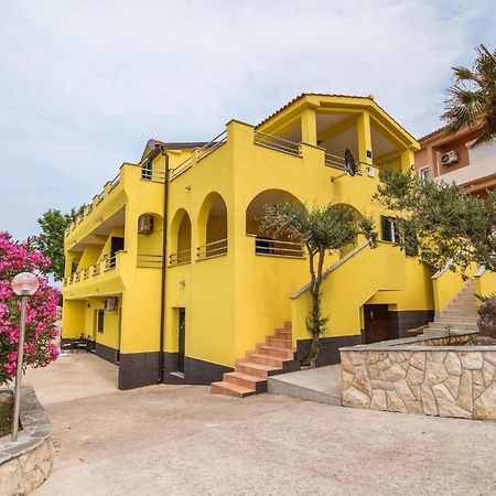 Ferienwohnung Sunce Vrbnik Exterior foto